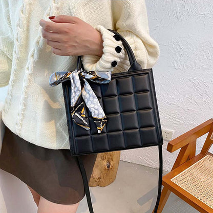 Dollcini Női műbőr Kézitáska – Futártáska, Több Színben