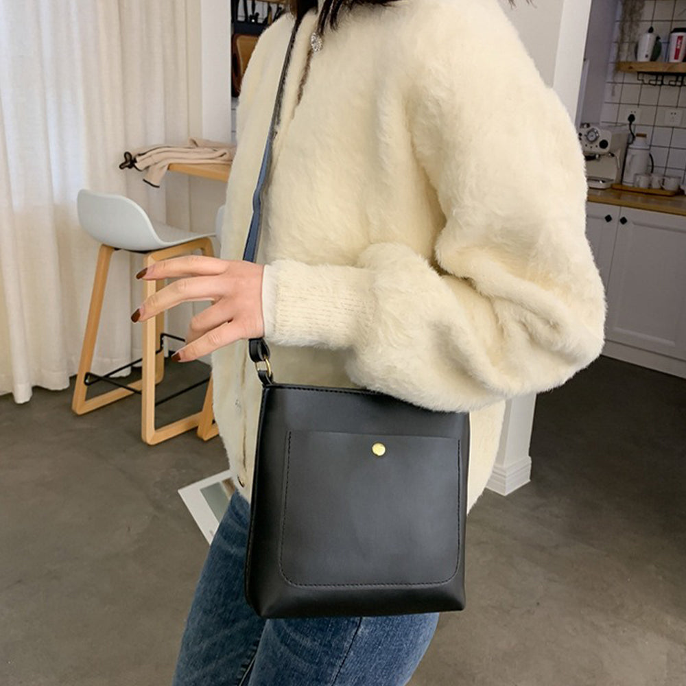 Dollcini Vízálló Női Műbőr Válltáska – Karcálló, Több Színben